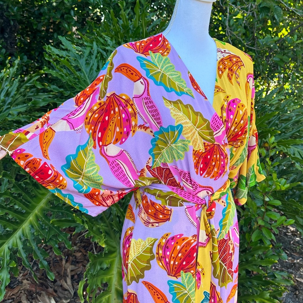 FARM RIO Mixed Beaks & Bananas Maxi Wrap Dress - Picture 8 of 16